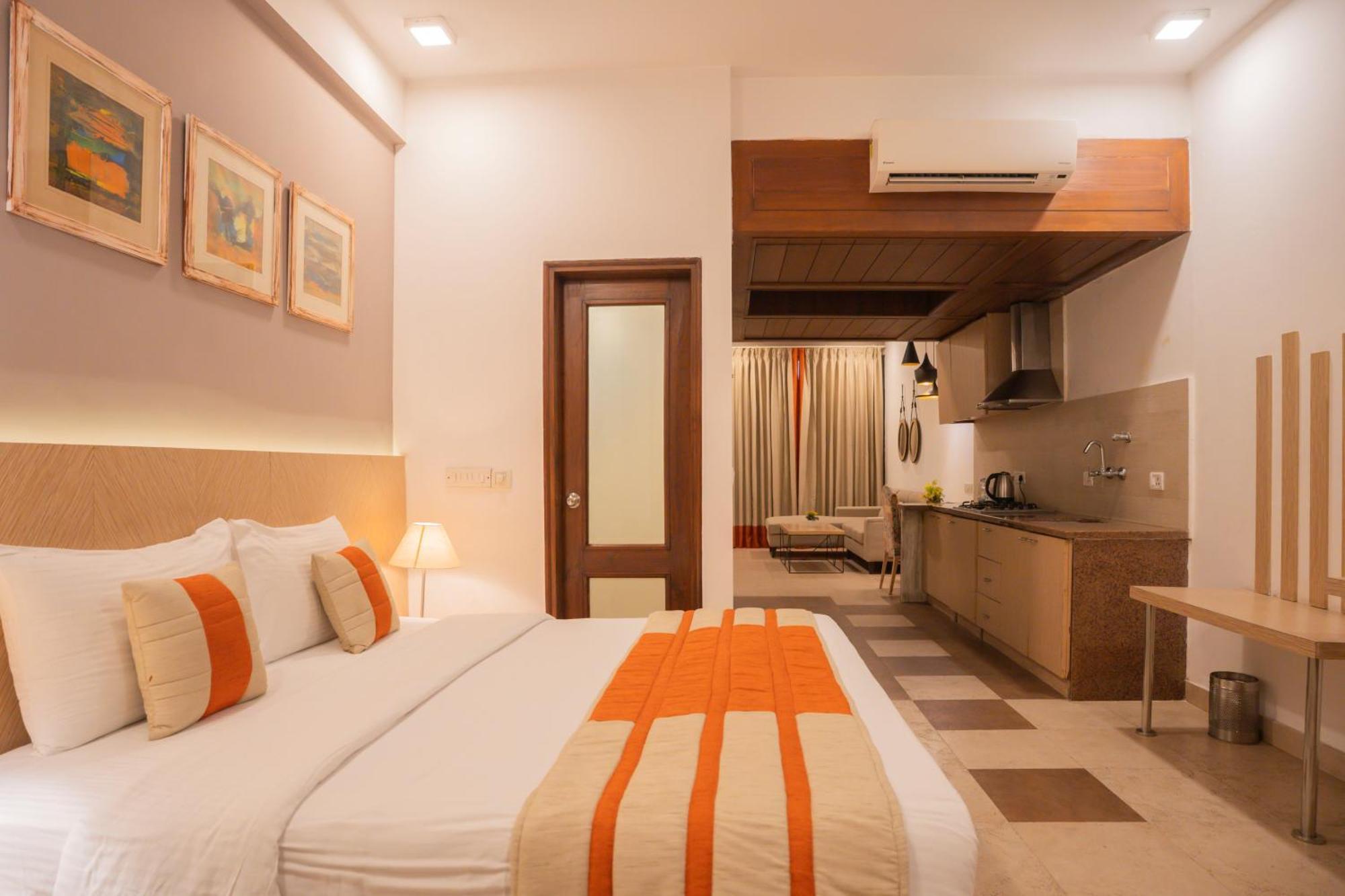 Ahuja Residency Parklane Hotel Gurgaon Luaran gambar