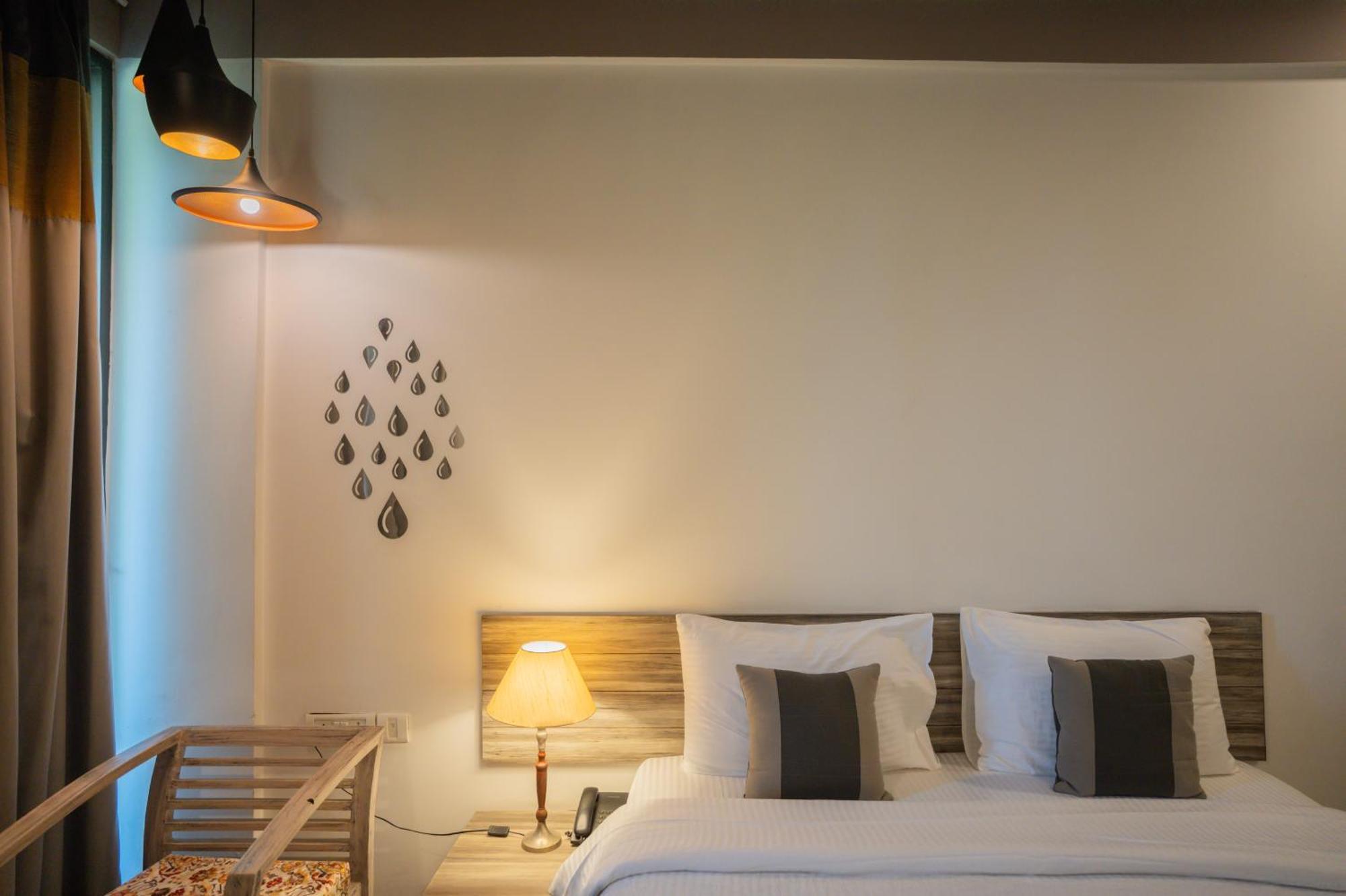 Ahuja Residency Parklane Hotel Gurgaon Luaran gambar