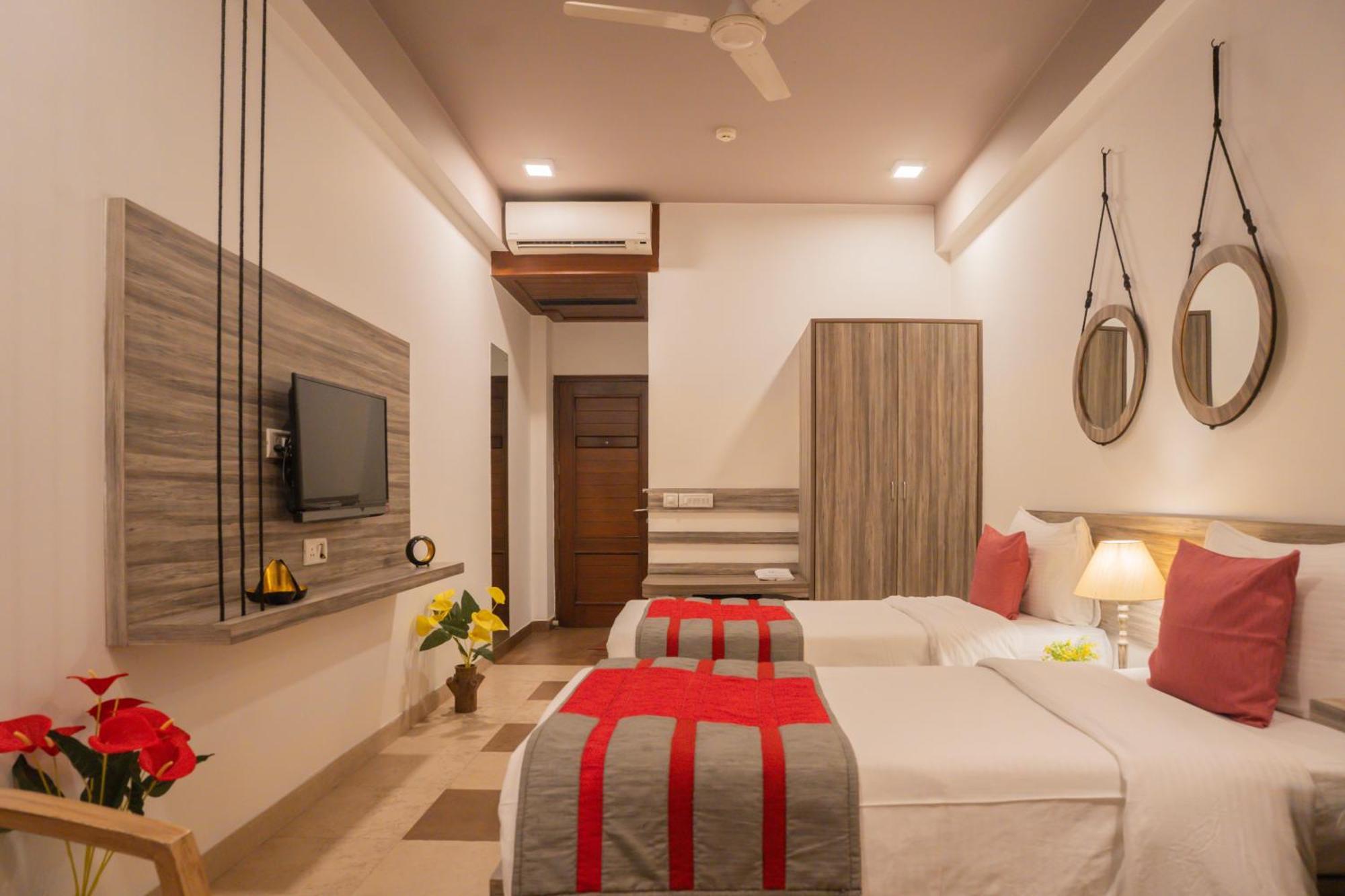 Ahuja Residency Parklane Hotel Gurgaon Luaran gambar