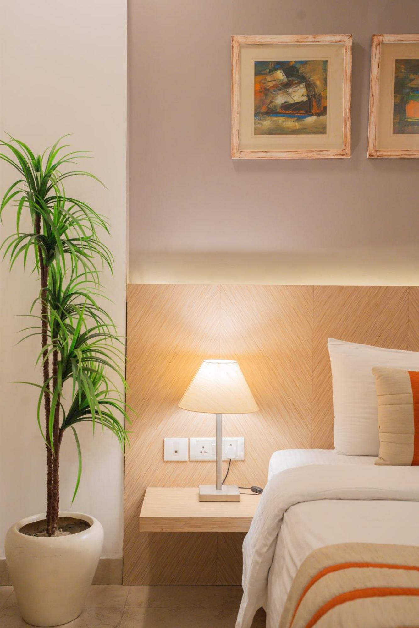 Ahuja Residency Parklane Hotel Gurgaon Luaran gambar