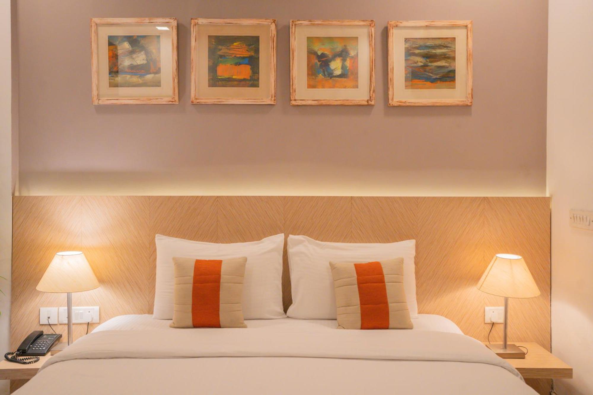 Ahuja Residency Parklane Hotel Gurgaon Luaran gambar